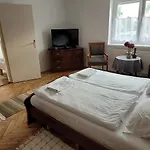 Kiskatona Vendeghaz *