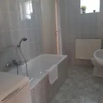 Kiskatona Vendeghaz * Balatonkenese