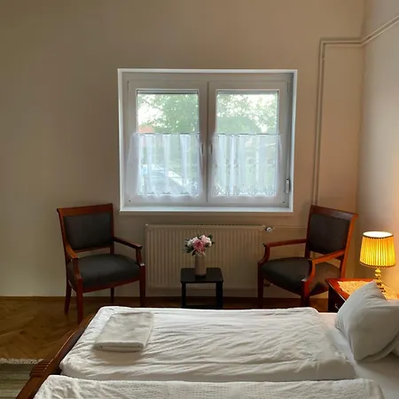 Kiskatona Vendeghaz Дом отдыха