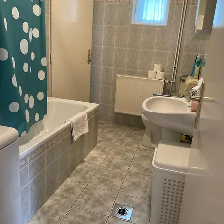 Kiskatona Vendeghaz Балатонкенезе