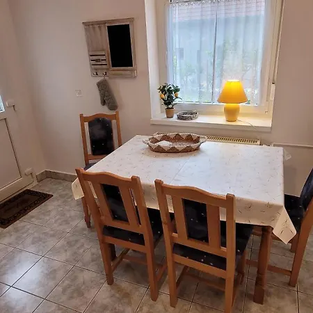 Kiskatona Vendeghaz Балатонкенезе