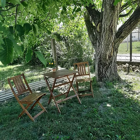 Kiskatona Vendeghaz Holiday home