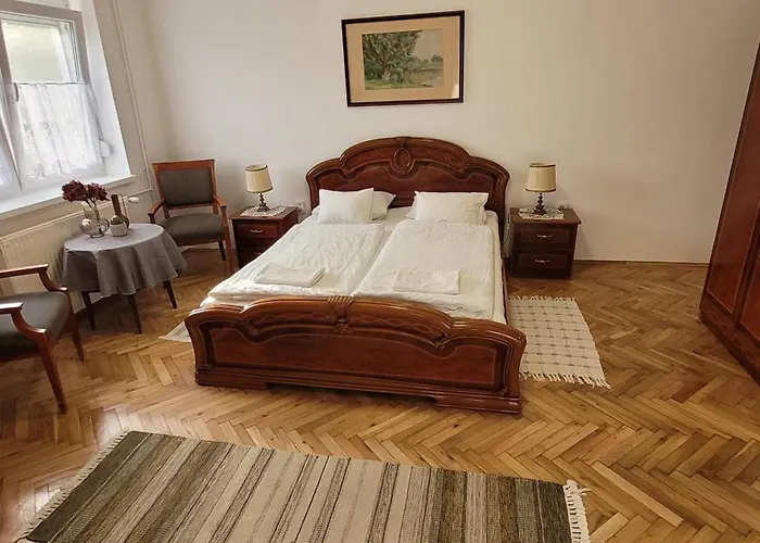 Kiskatona Vendeghaz Casa vacanze *